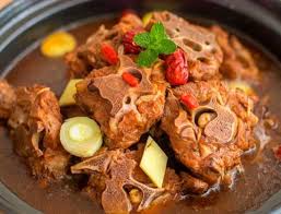羊蝎子火锅里羊蝎子是啥部位