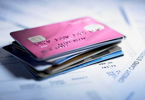 信用卡几次逾期影响贷款？信用卡贷款介绍!