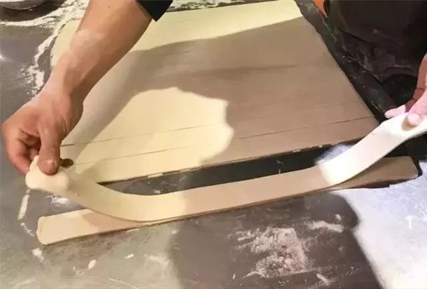 抖音毛笔酥是怎么制作的?抖音毛笔酥做法介绍