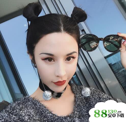 网友爆料胡一天夜会门事件女主:网红模特身材好