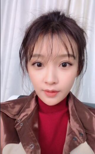 抖音“佳妮佳妮 是的爸爸”歌曲介绍