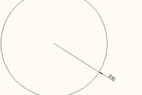 AutoCAD 2010怎么标注圆的半径与直径？