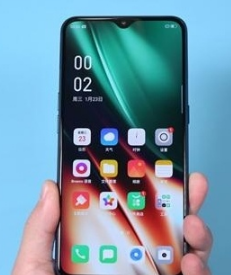 OPPO k5有双扬声器吗