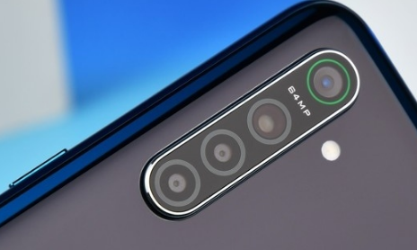 OPPO k5有没有耳机孔