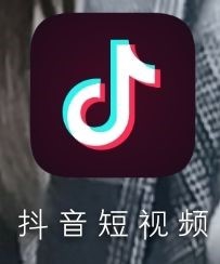 抖音贴纸入口在什么位置