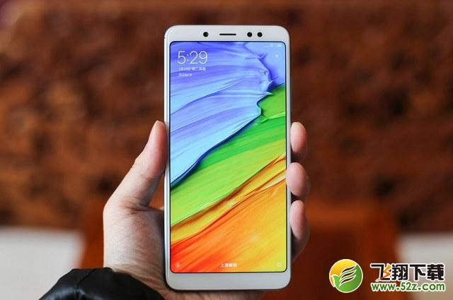 锤子坚果3对比红米Note5区别对比实用评测_52z.com