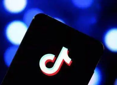 抖音怎么制作图片移动视频