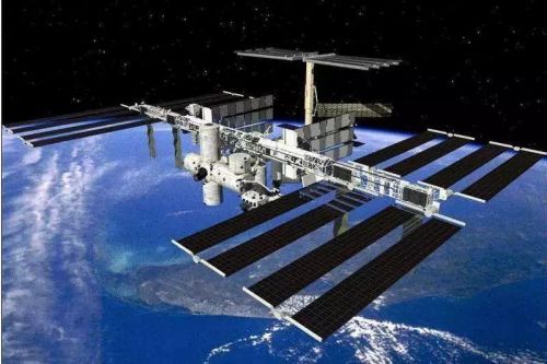 全球首家太空酒店是怎么回事/费用多少钱 1天看16次日出日落在全球首家太空酒店