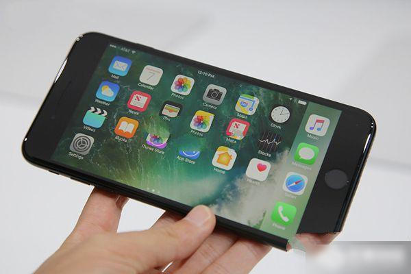 三星s8和iphone7哪个好 三星s8和苹果7区别对比