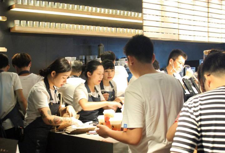 奶茶店如何借助小程序推广运营?iefans告诉你