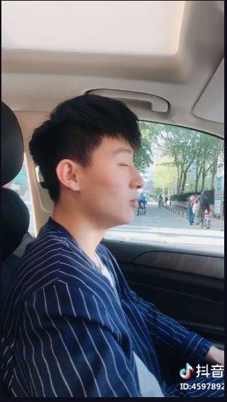 抖音呜啦啦是什么梗？抖音乌拉拉是谁图片2