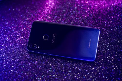 vivoz3中添加联系人具体步骤介绍
