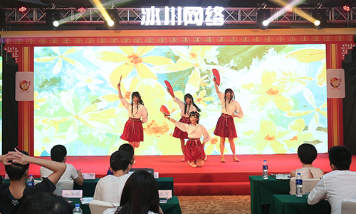 《远征手游》公测发布会圆满落幕 百家渠道6月联合首发